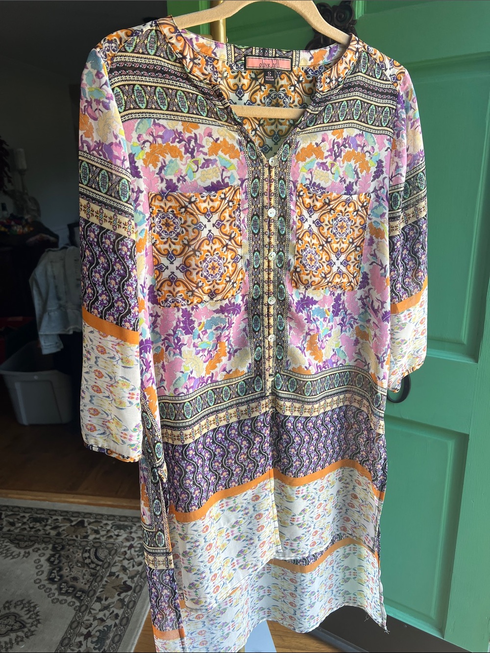 Olive Hill Button-Front Tunic size Small/medium New💕💕💕